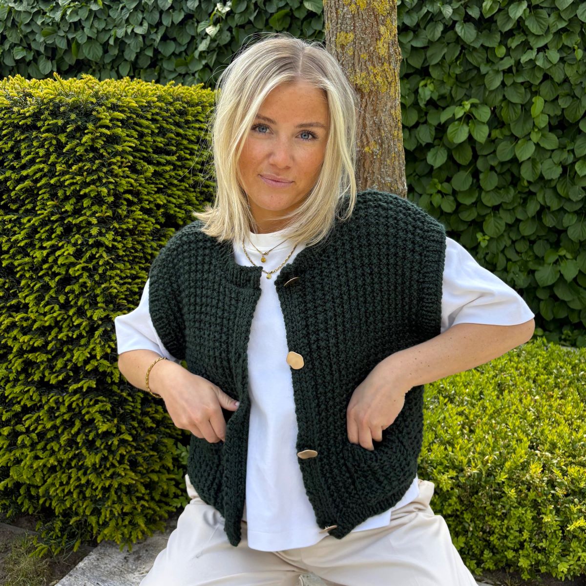 Strick-Set NORDKAP hochwertige Strickweste mit Knöpfen (inkl. Strickanleitung)