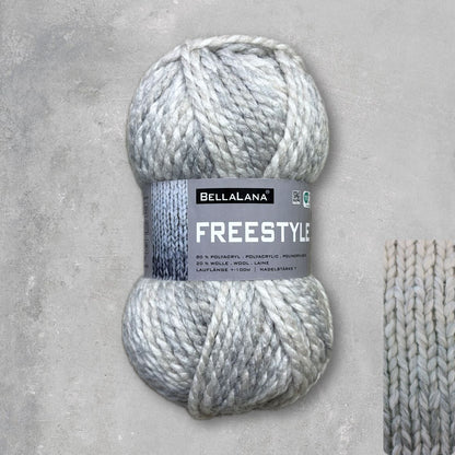 Strick-Set Anfänger FREESTYLE kuscheliger Schal (inkl. Strickanleitung)