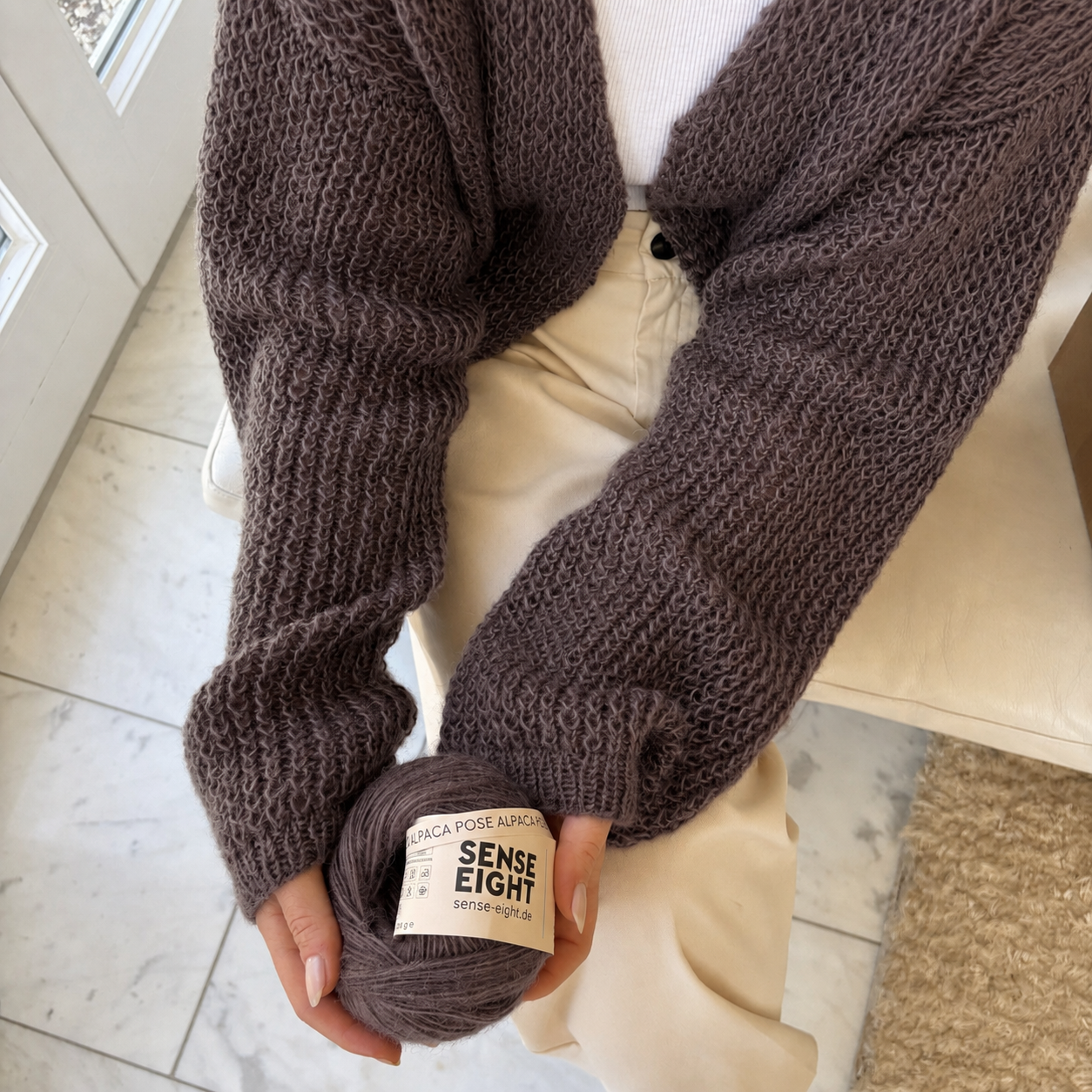 Strick-Set ALPACA POSE schöner Cardigan (inkl. Strickanleitung)