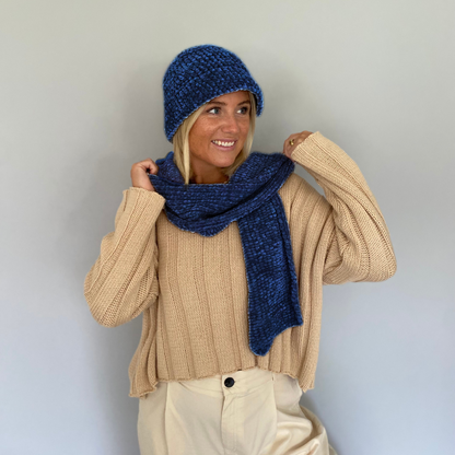 Strick-Set CHENILLE Glanz-Schal + Hut (inkl. Strickanleitung)