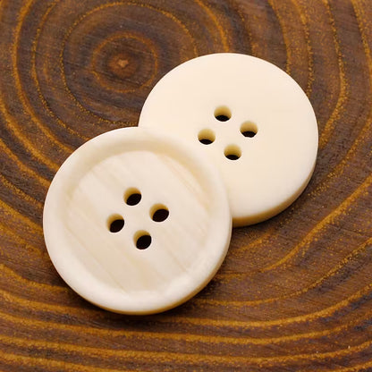 Edle Harz-Knöpfe - weiß